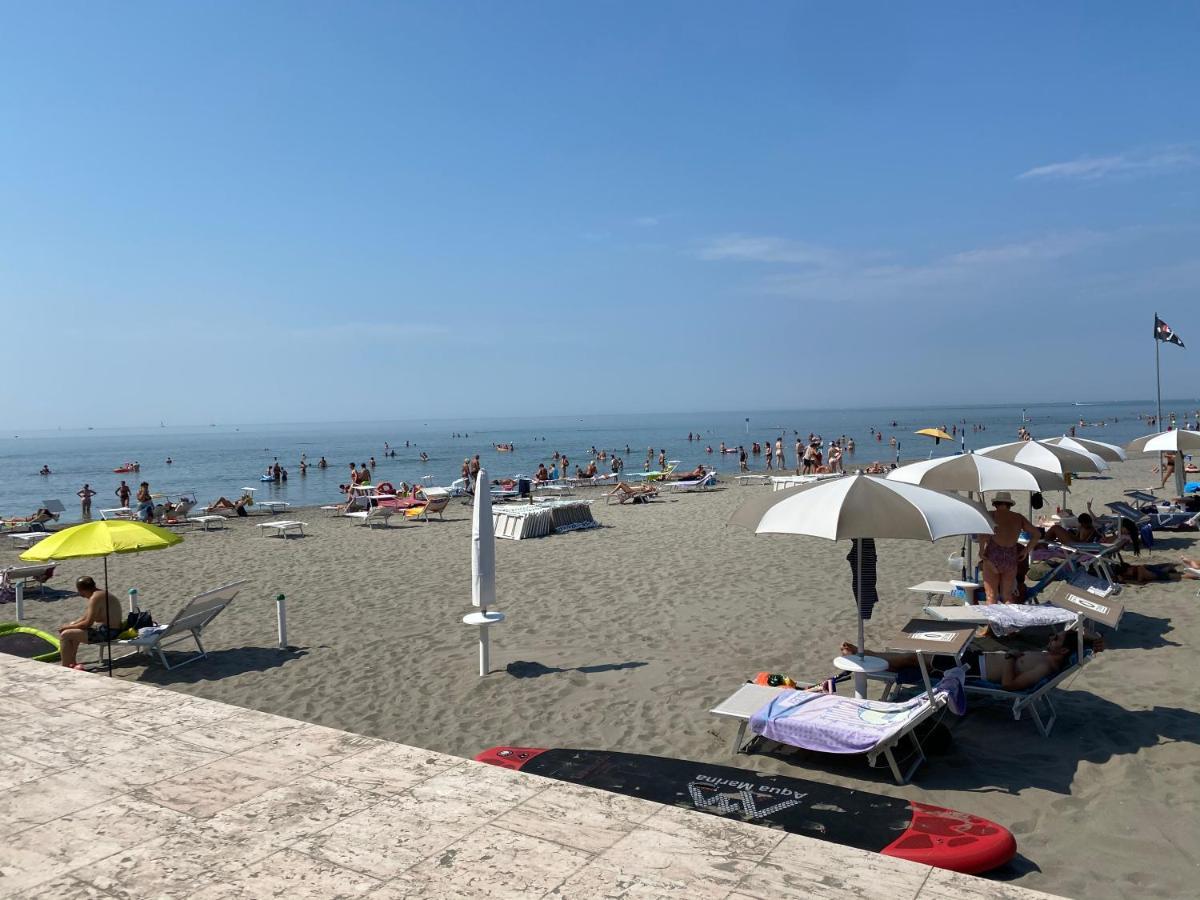 גראדו Apartment Mit Meerblick Am Strand Costa Azzura מראה חיצוני תמונה